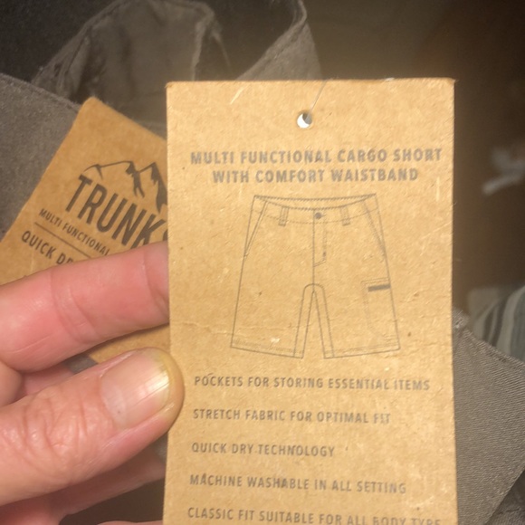 Brand new Size 34 hiking shorts - Picture 6 of 9